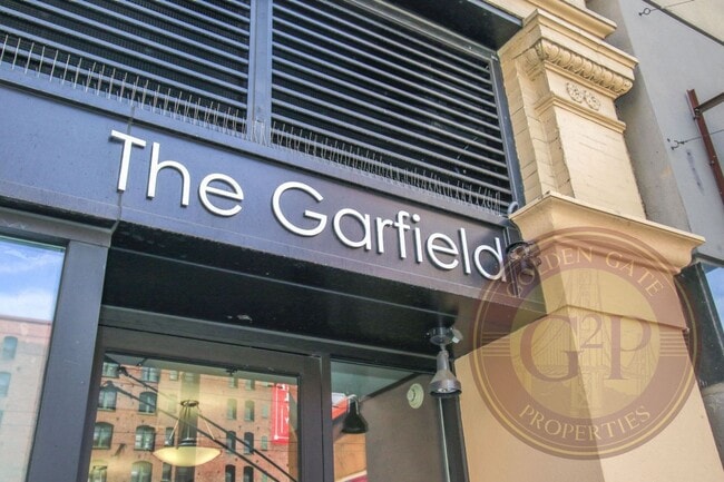 Building Photo - Downtown - 1 BR, 1 BA Condo, 769 Sq. Ft.  ...