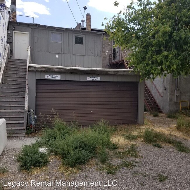 Foto del edificio - 2 br, 1 bath House - 121 E. Main