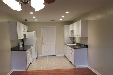 Main area of similar construction - 7125 Sissonville Dr