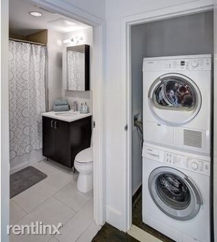 Building Photo - 1 br, 1 bath  - 3050 21st St 4H