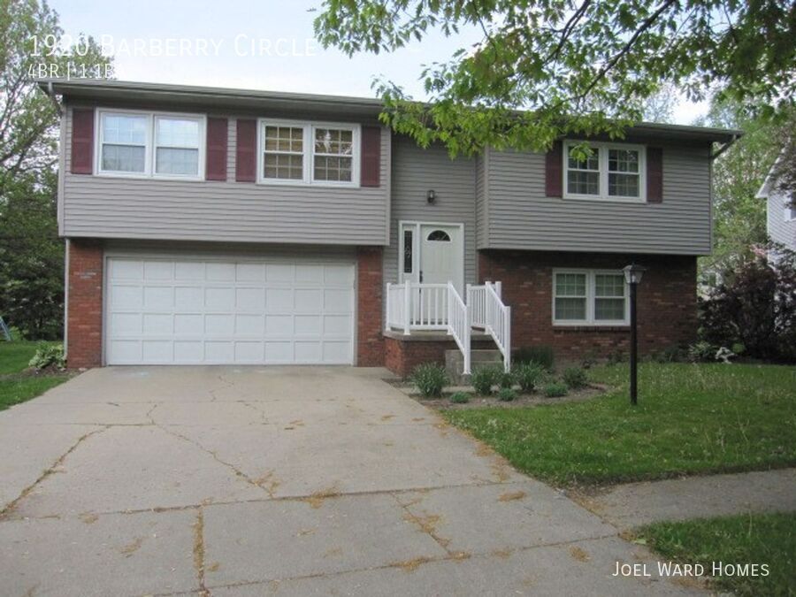 Foto principal - 1920 Barberry Cir