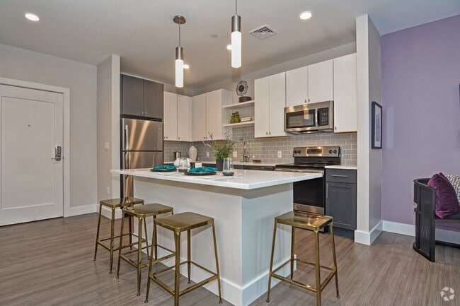 Kitchen Island - Orpheum Apartments