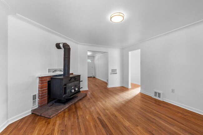 Foto del edificio - This Renovated Lakewood Ranch is perfect f...