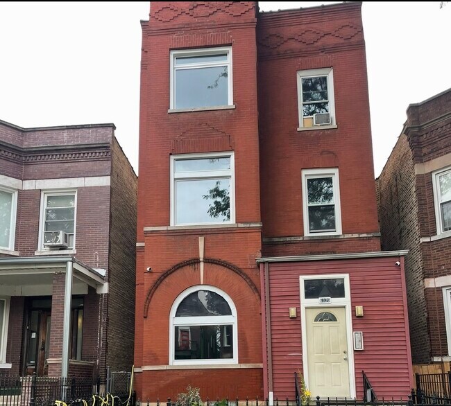 Foto del edificio - 6326 S Saint Lawrence Ave