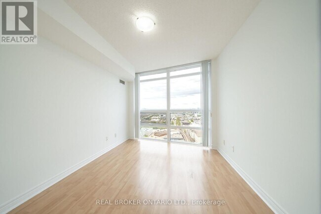 Building Photo - 83 Borough Dr