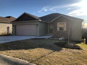 Building Photo - 6544 Prairie Cir