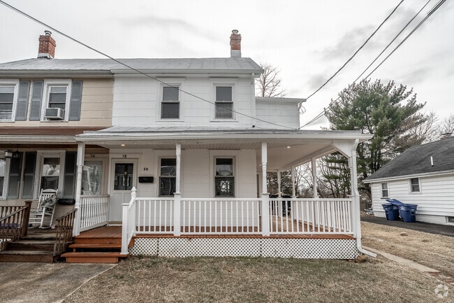 Building Photo - 58 Egbert St
