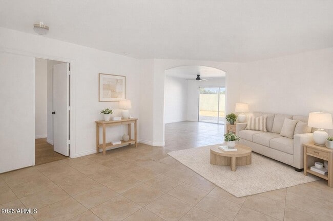 Building Photo - 5092 N 75th Ln