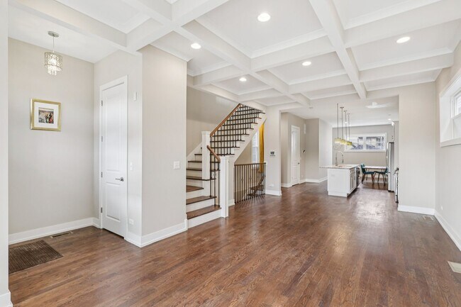 Foto del edificio - 3516 W Hirsch St