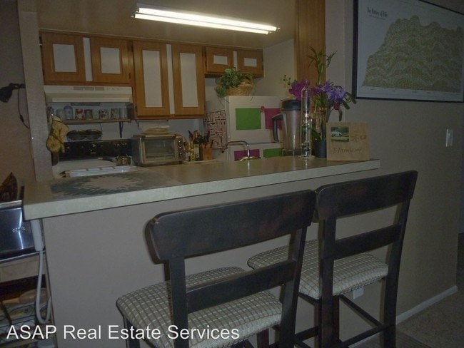Building Photo - 6060 Windhover Dr