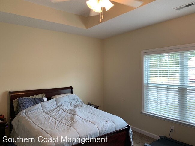 Building Photo - 3 br, 2 bath House - 107 Maggie Way