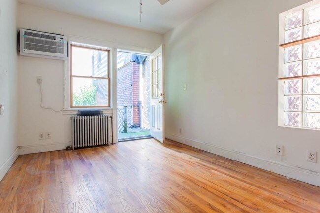 Foto del edificio - Amazing Sunny 2br on N7th+Wythe in brick t...
