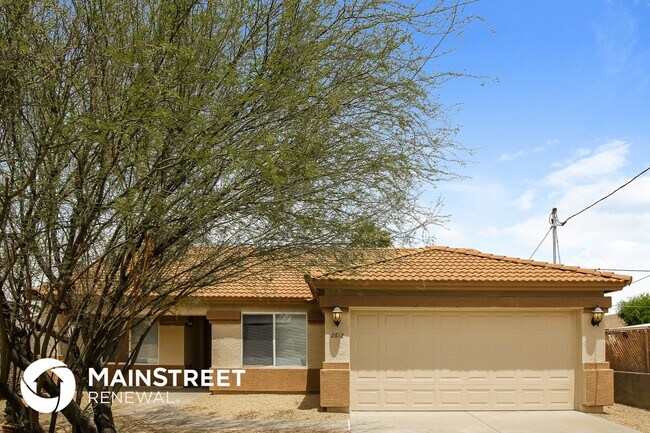 Foto del edificio - 2612 E Paradise Ln