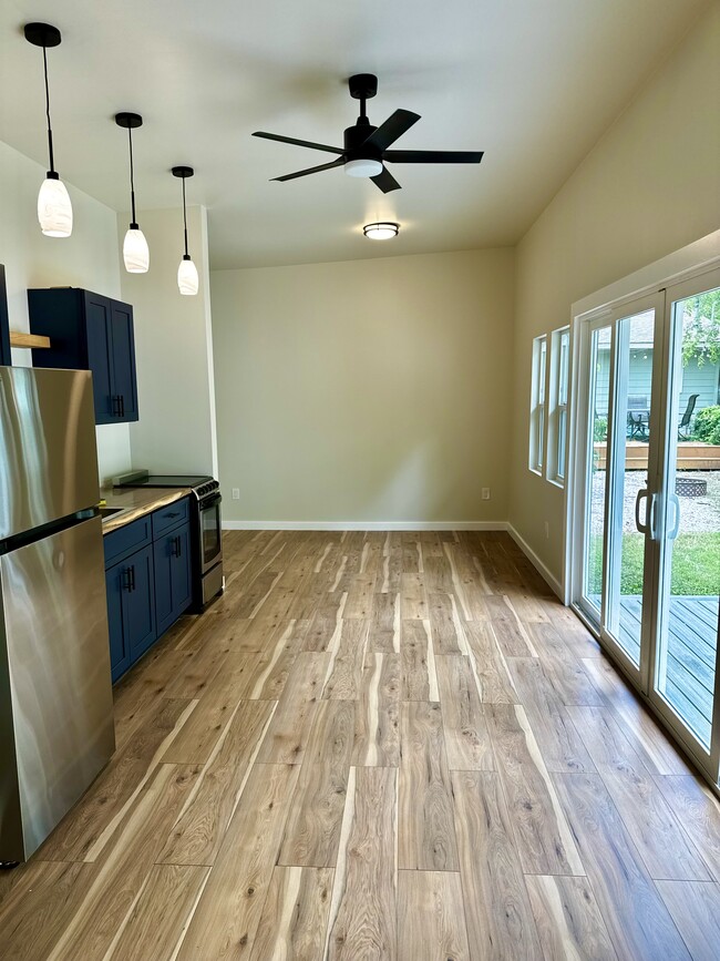 Foto del edificio - 6501 Hickman Ave