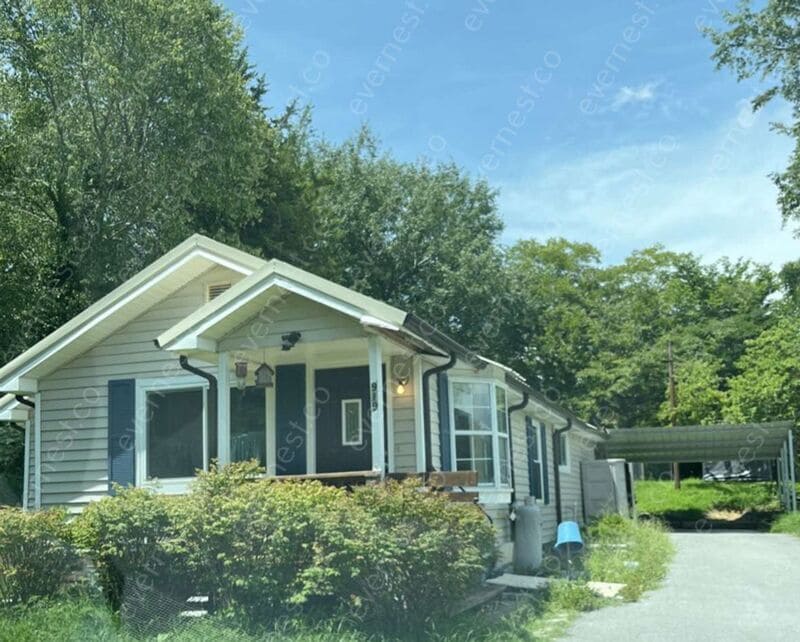 919 S Oakwood St, Rossville, GA 30741 House Rental in Rossville, GA