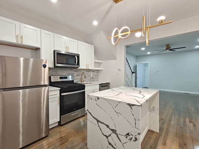 Foto del edificio - 5721 Broomall St