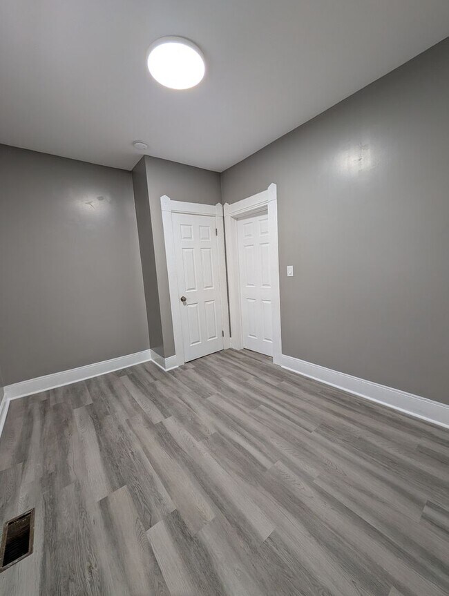 Building Photo - 47 Piedmont St