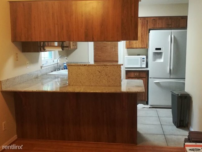 Foto del edificio - 3 br, 2 bath House - 3519 Lake St