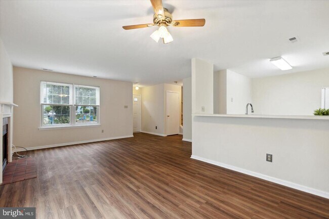 Foto del edificio - 38 Bark Hollow Ln