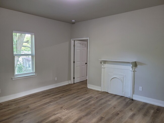 Foto del edificio - Renovated 1 BR 1 BA home in East Newnan