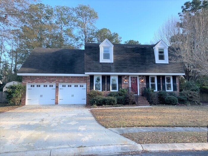 300 Eastover Cir, Summerville, SC 29483 House Rental in Summerville