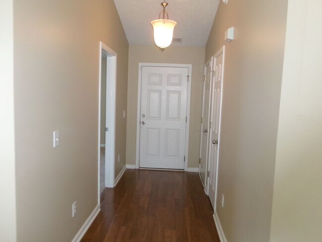 Foto del edificio - 4659 E Walkerton Rd