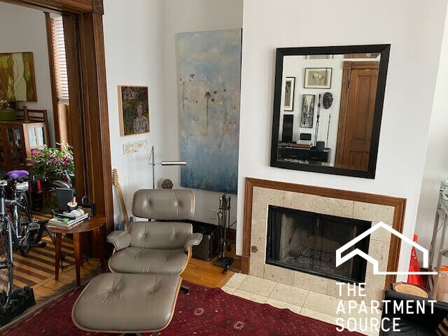 Foto del edificio - 2835 N Ashland Ave