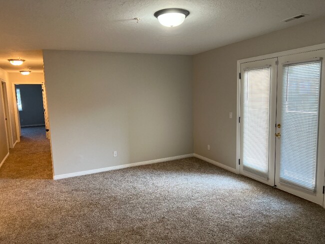Foto del edificio - 8204 N Cedar Springs Rd