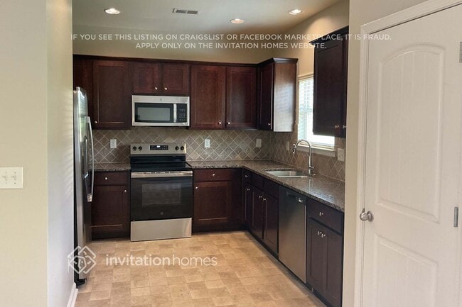 Foto del edificio - 384 Easley Dr SE