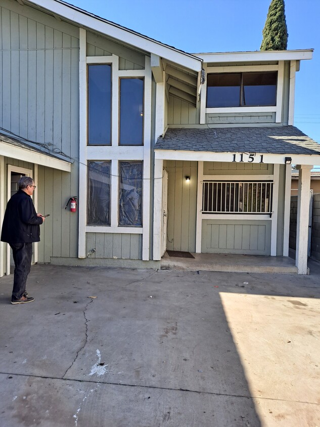 Primary Photo - 1151 Pacific Ave