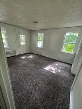 Building Photo - 111 Ramsey St