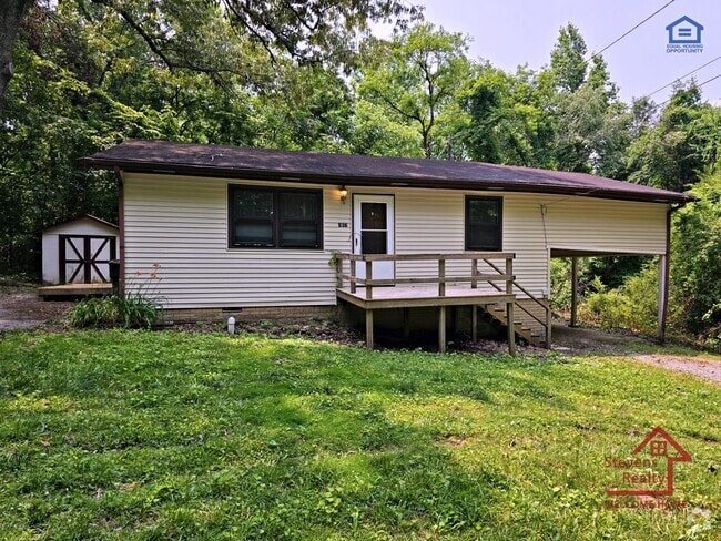 Building Photo - 307 C C Camp Rd