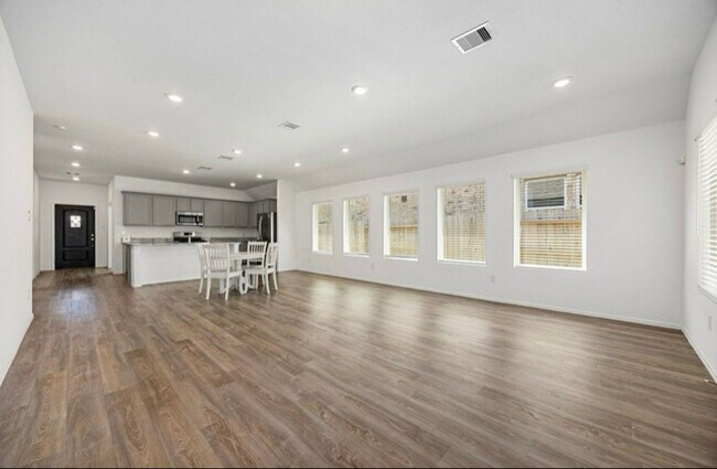 Building Photo - 11222 Stirton Dr