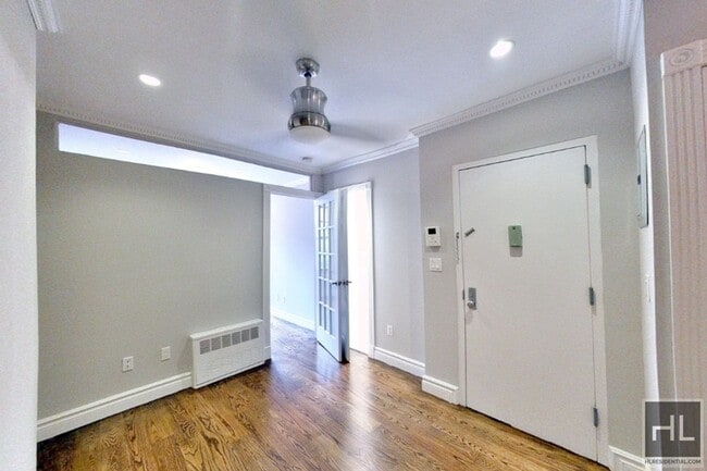 Foto del edificio - E 5TH ST.