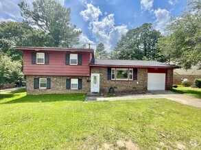 Building Photo - 3213 McChoen Dr