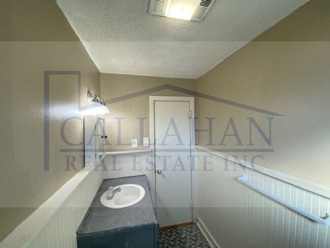 Foto del edificio - NLR Updated Home