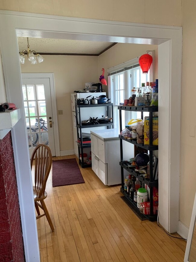 Foto del edificio - 1614 Adams St