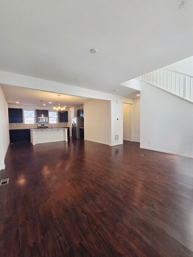 Building Photo - 5435 W 97th Ave