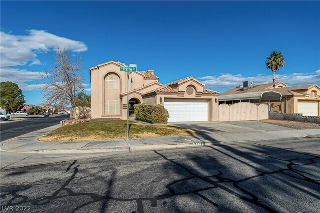 Building Photo - 911 Rifle Dr