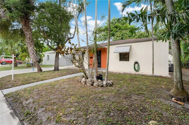 Foto del edificio - 6531 SW 57th Pl