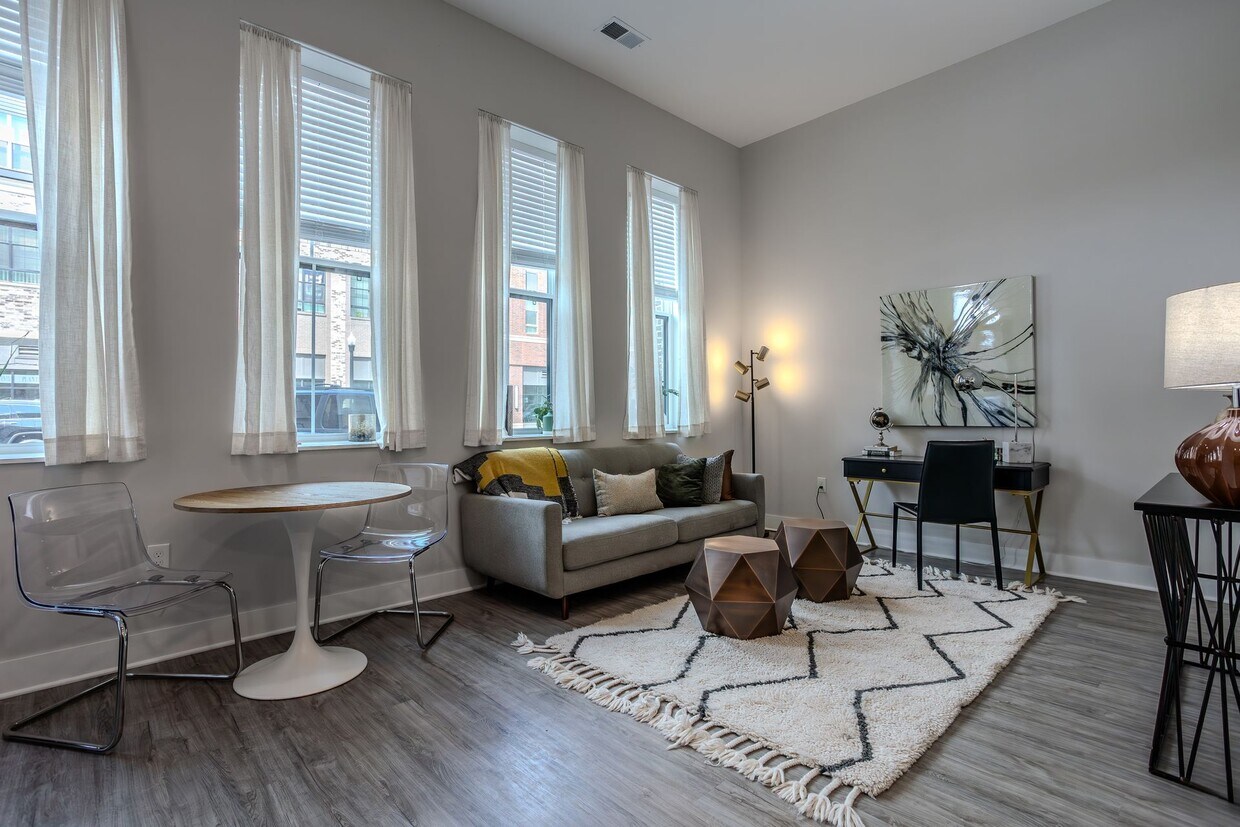 Foto principal - Ogden Apartments