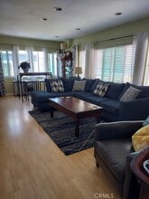 Building Photo - 204 45th St