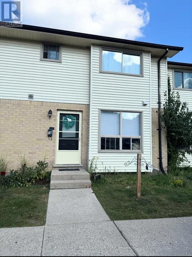 Building Photo - 135-135 Belmont Dr