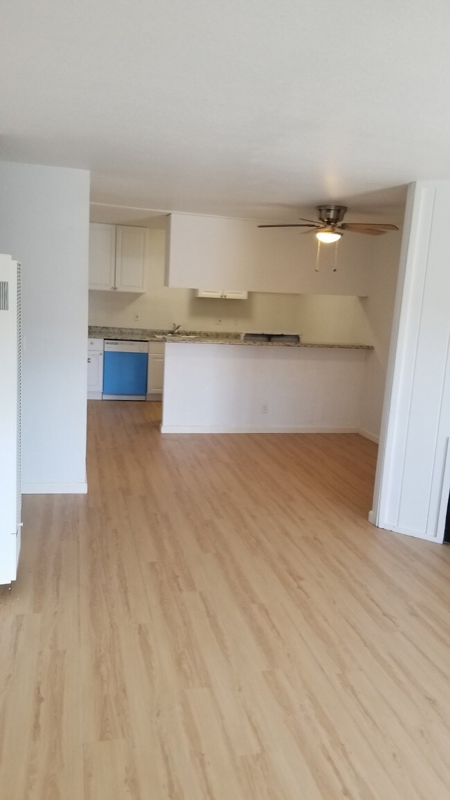 Foto del edificio - 6952 Westpark Pl
