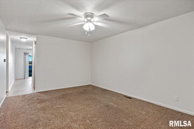 Foto del edificio - 3 Sundowner Ln