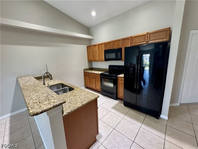 Foto del edificio - 704 SE 6th Terrace