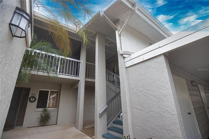 Foto principal - 1505 Pine Lake Dr