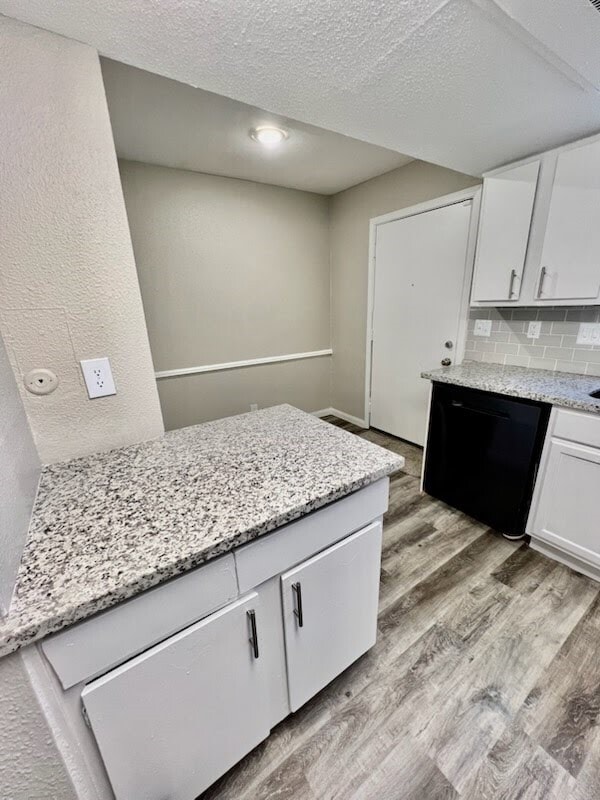 Foto del edificio - 6200 W Tidwell Rd