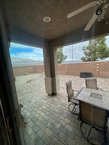 Foto principal - 8208 Seven Falls St