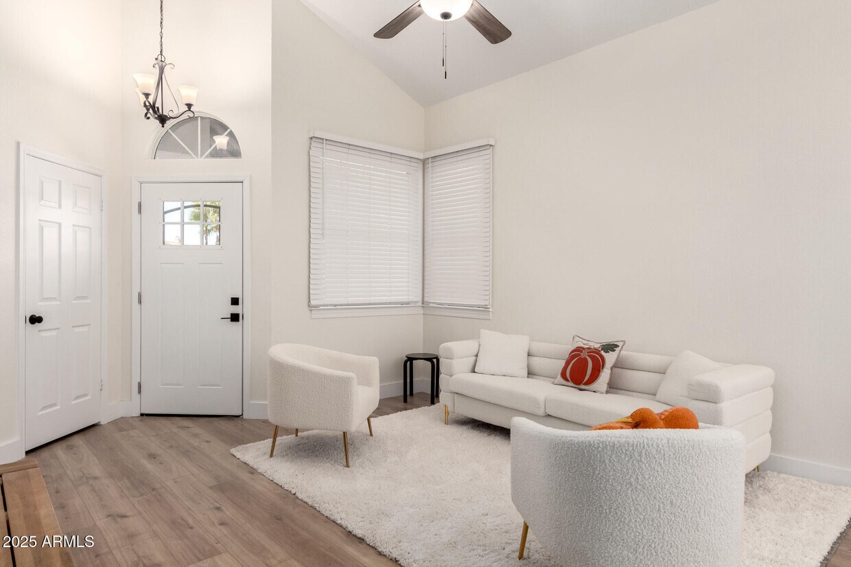 Foto principal - 7702 W Piute Ave